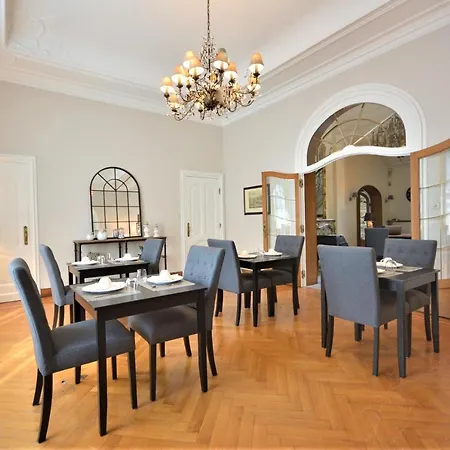 De Noailles 住宿加早餐酒店 斯帕