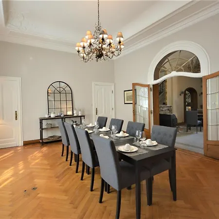 De Noailles 住宿加早餐酒店