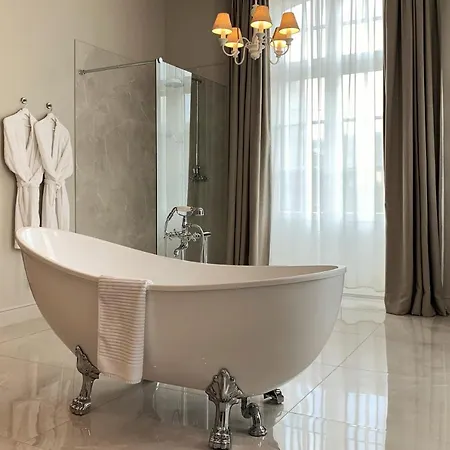 De Noailles 住宿加早餐酒店 4*