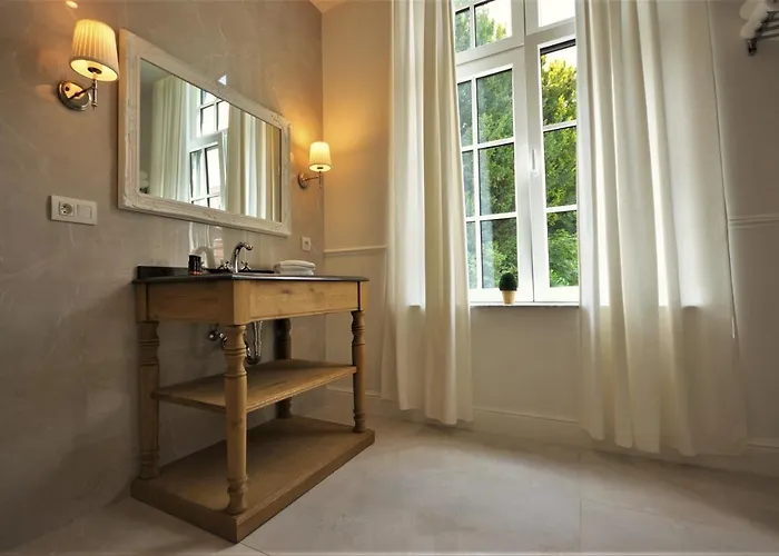 De Noailles Bed & Breakfast 4*