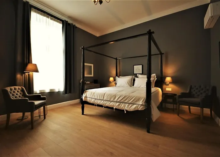 De Noailles Bed & Breakfast